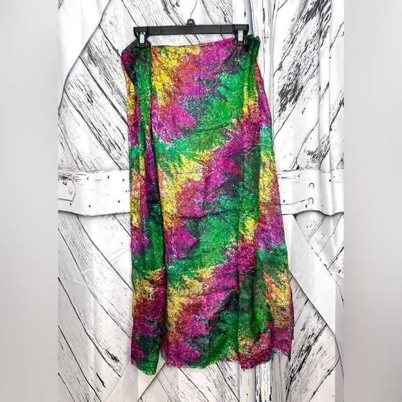 100% Silk Scarf Made in India Square 37” - Picture 2 of 3